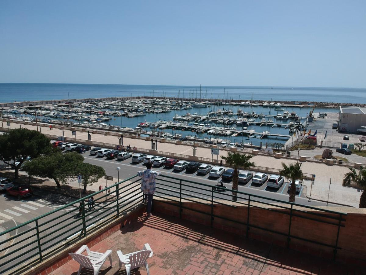 Mar Y Montana - L'Hospitalet De L'Infant Lägenhet Exteriör bild