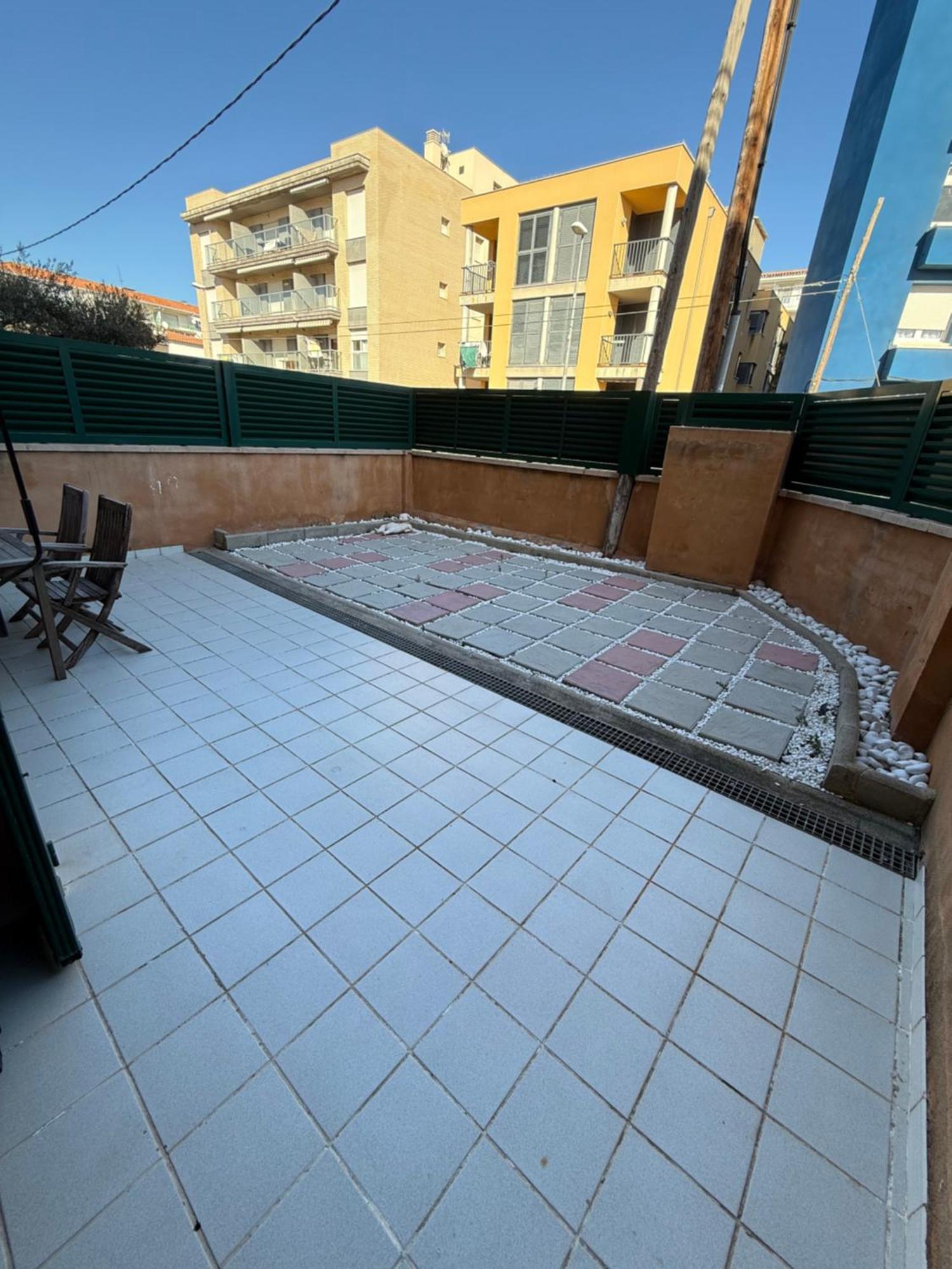 Mar Y Montana - L'Hospitalet De L'Infant Lägenhet Exteriör bild